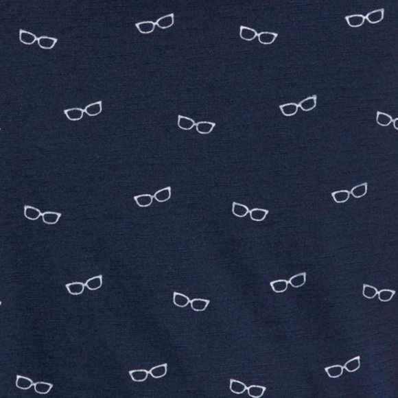 💟 3/$30 IZOD Ladies’ Sunglasses Printed Tee NWT - Picture 2 of 5